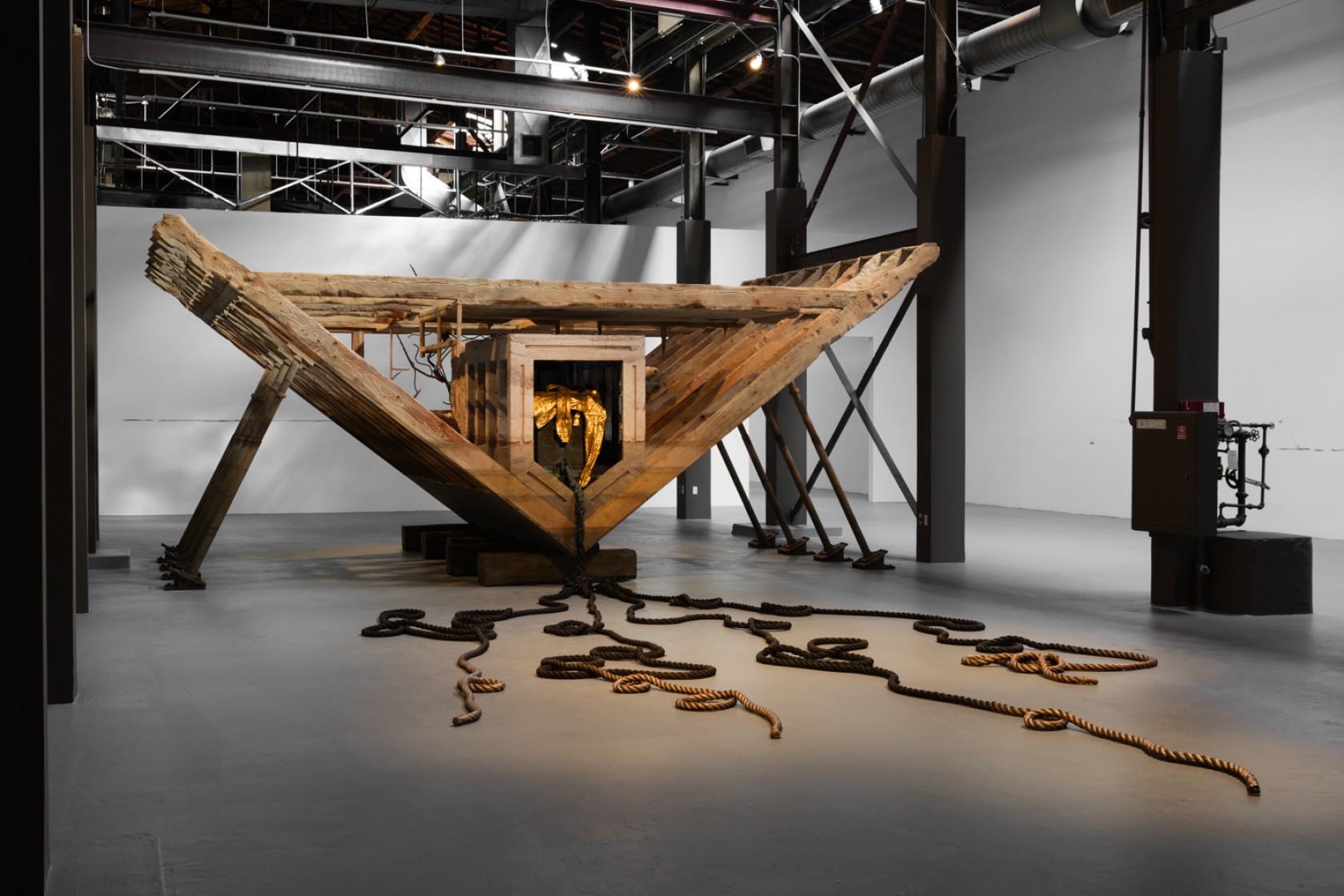 Matthew Barney: RIVER OF FUNDAMENT Installation View 01