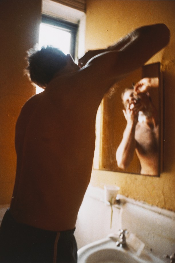Thomas shaving, Boston